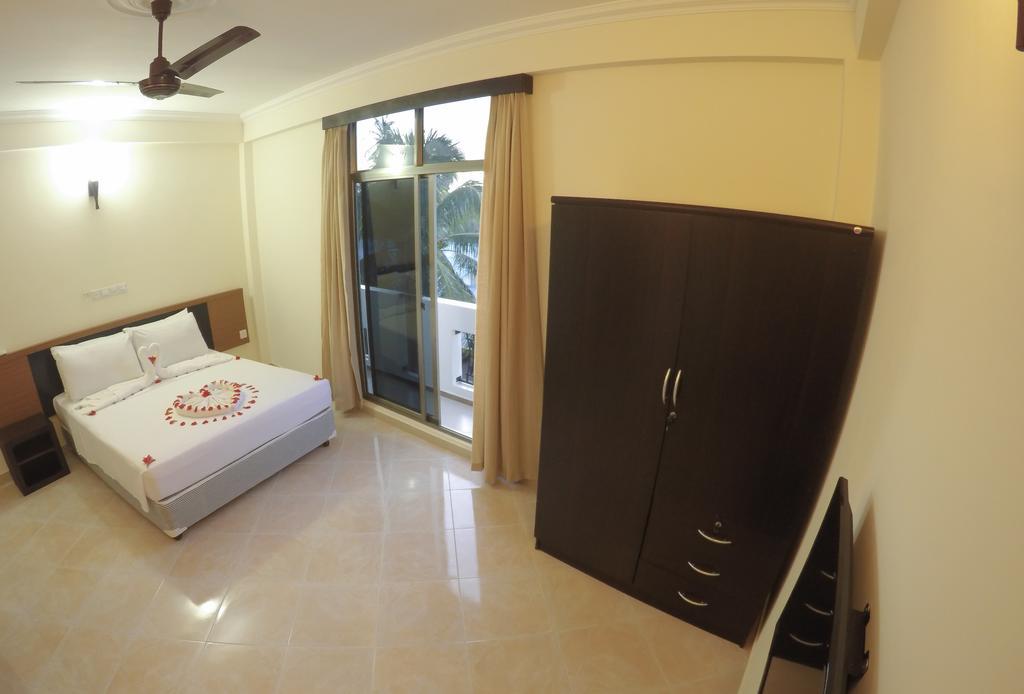 Smera Grand Maamigili Exterior foto